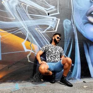 Meet your Posher, Phillip